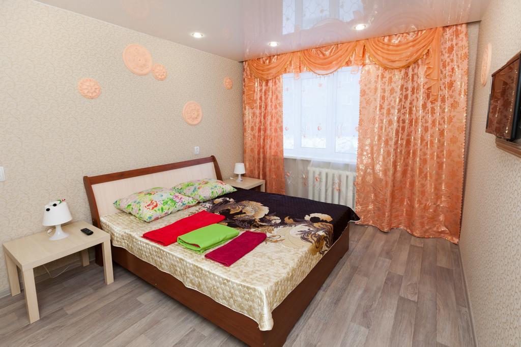 Apartament Novosibirsk Na Ippodromskoy酒店 外观 照片